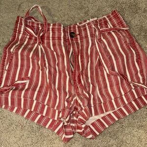 American eagle shorts size 4
